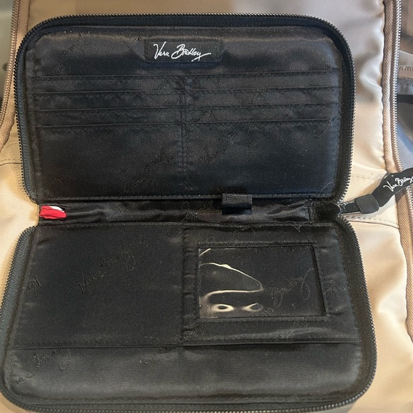 Vera Bradley Red and White Floral Quilted Wallet - Picture 3 of 4